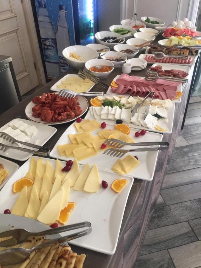 Saat Meydani Nakhchivan Bagian luar foto